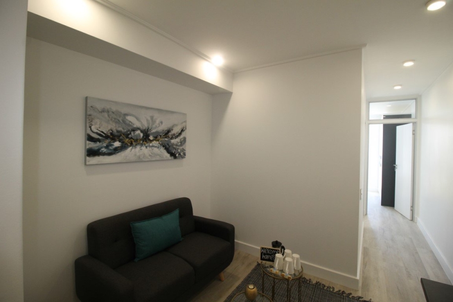 2 Bedroom Property for Sale in Woodstock Western Cape